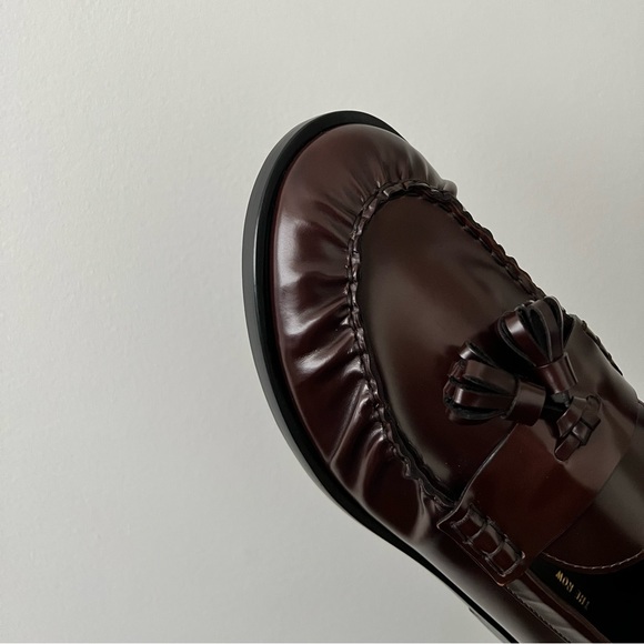 THE ROW Mens Tassel Calfskin Loafer Espresso - Picture 11 of 11